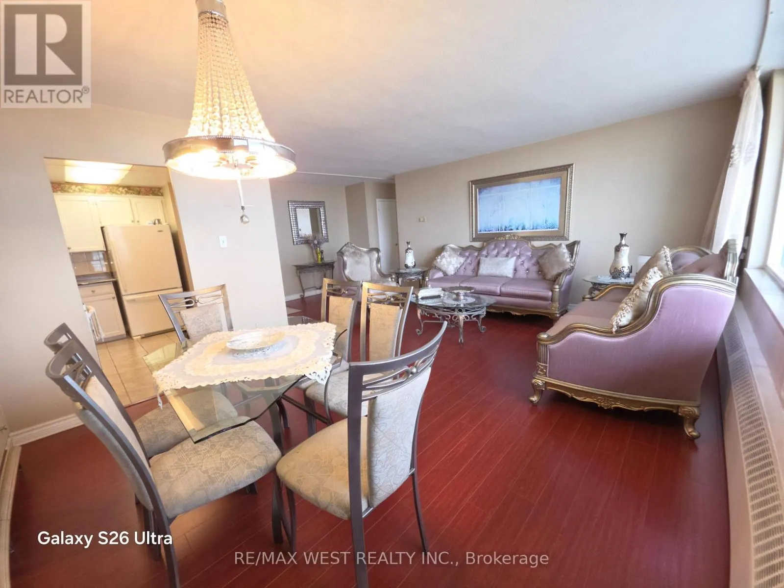 1202 - 10 PARKWAY FOREST DRIVE