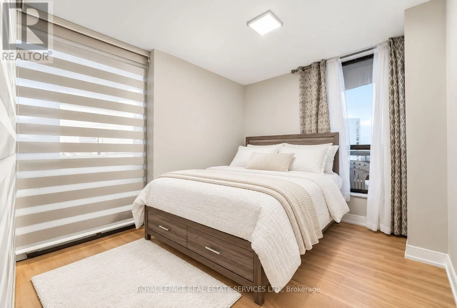 1502 - 75 GRAYDON HALL DRIVE