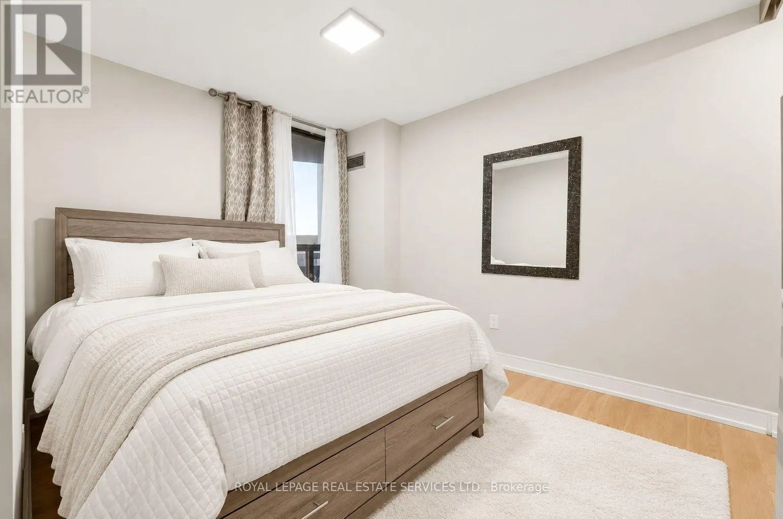 1502 - 75 GRAYDON HALL DRIVE