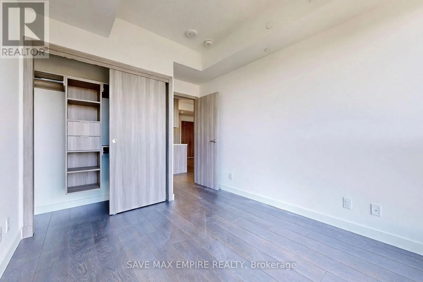 1606 - 25 MCMAHON DRIVE