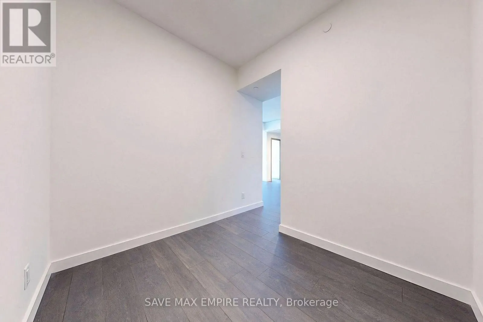 1606 - 25 MCMAHON DRIVE