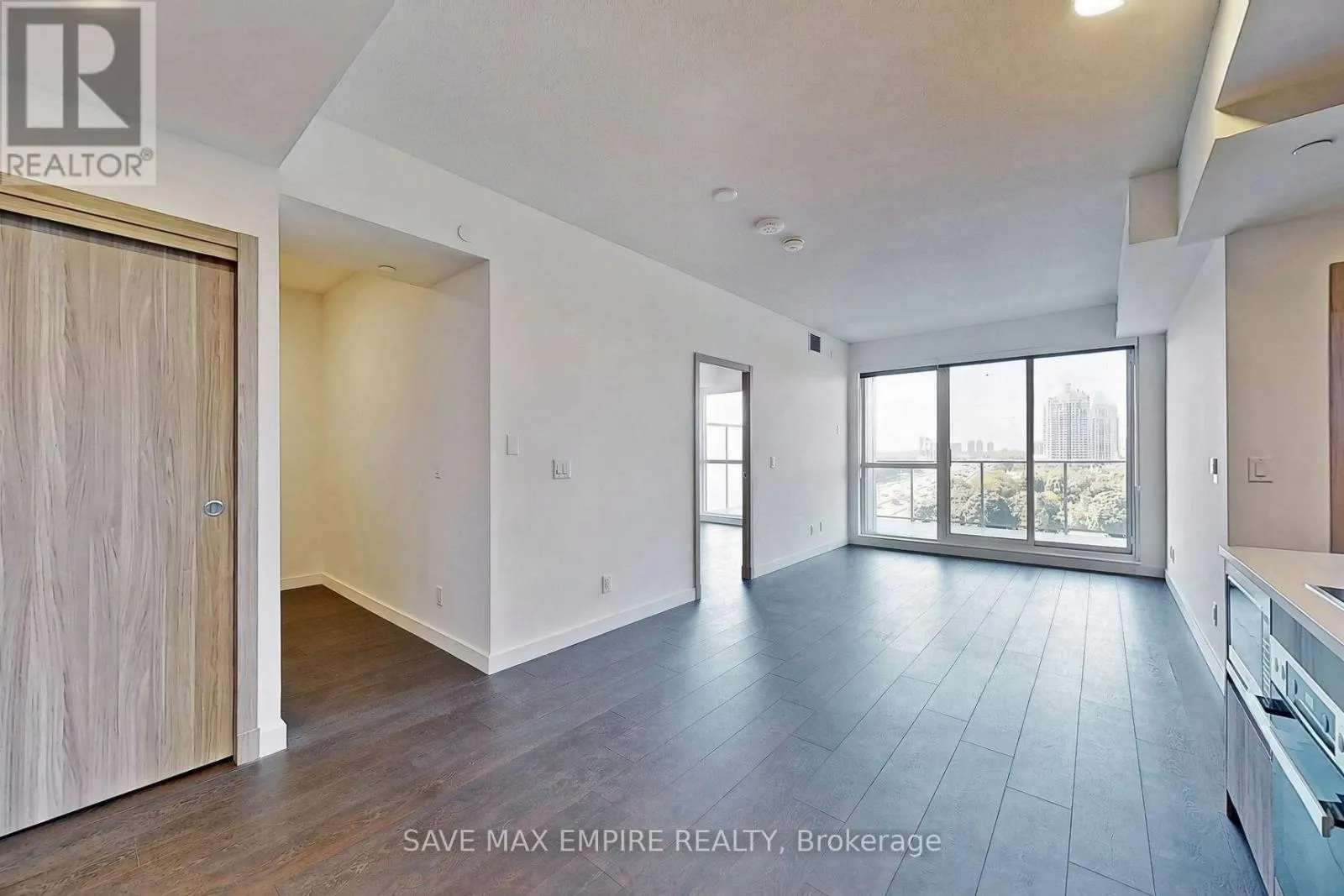 1606 - 25 MCMAHON DRIVE