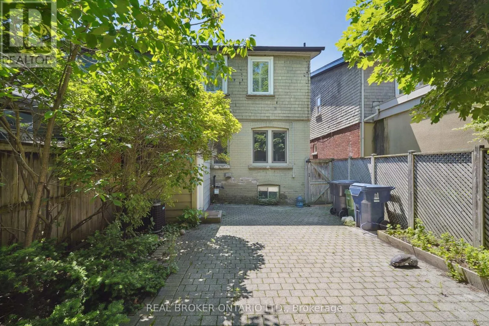 134 MOORE AVENUE