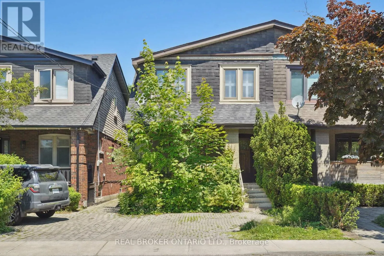 134 MOORE AVENUE