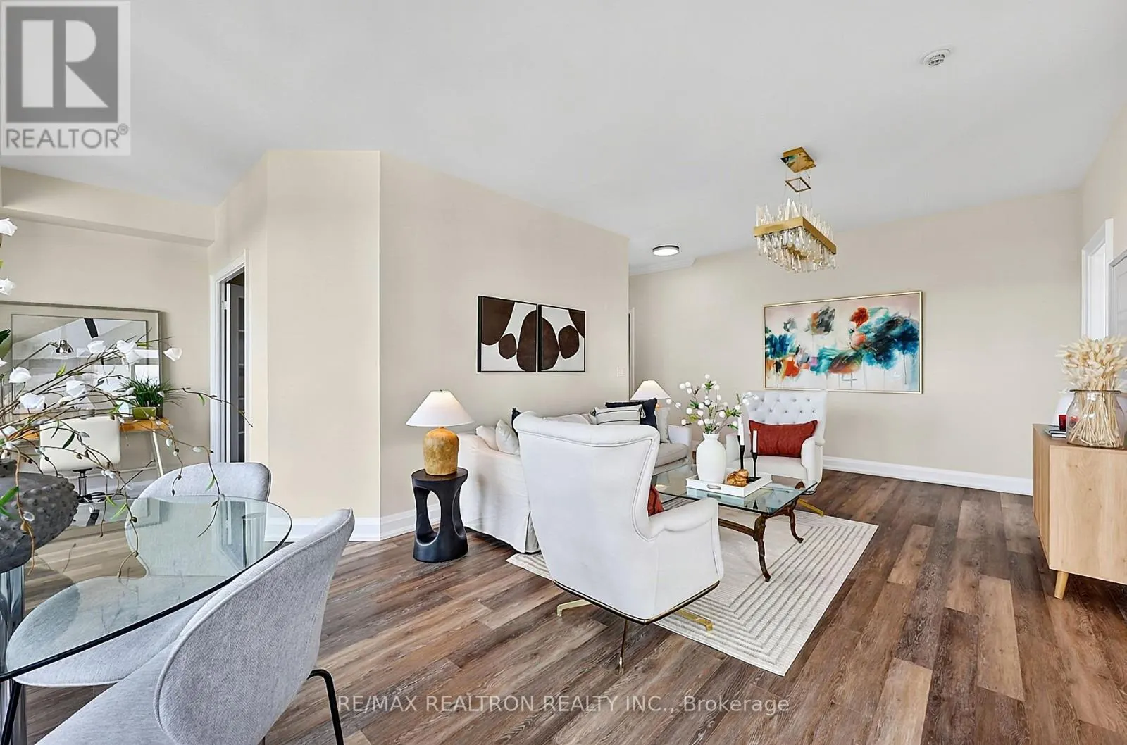 PH3802 - 8 PARK ROAD