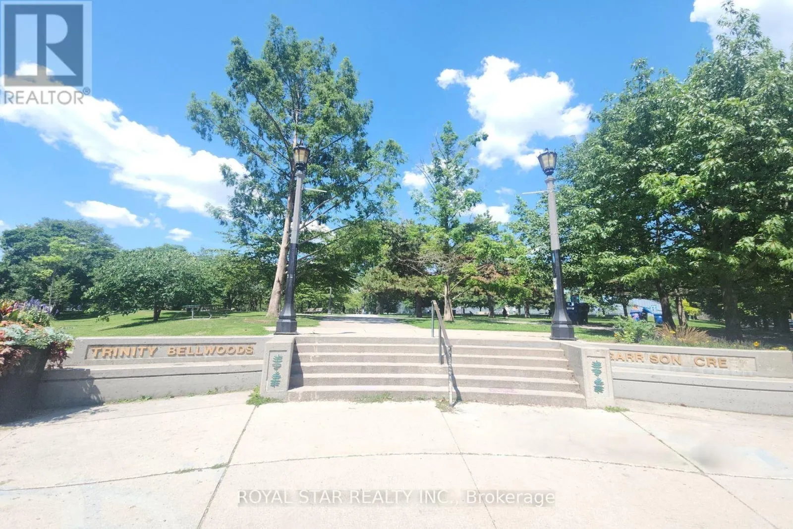 623 - 95 BATHURST STREET