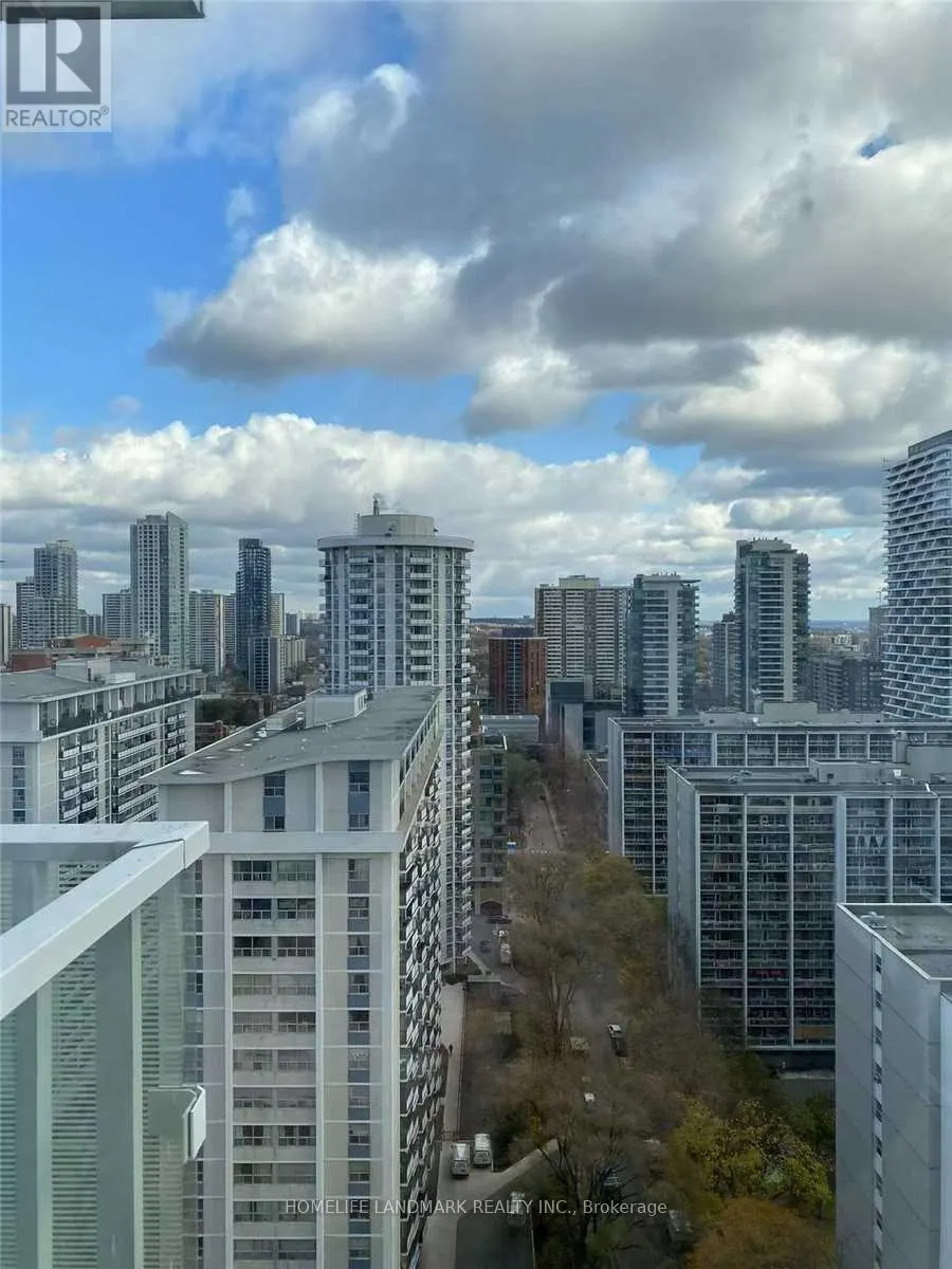 1909 - 501 YONGE STREET