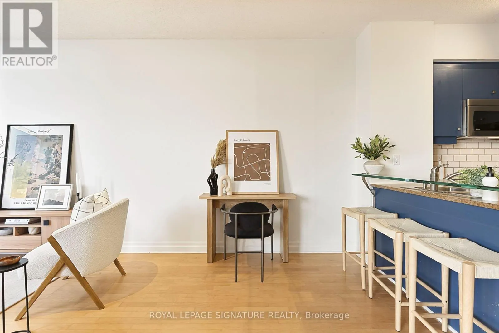 609W - 500 QUEENS QUAY W
