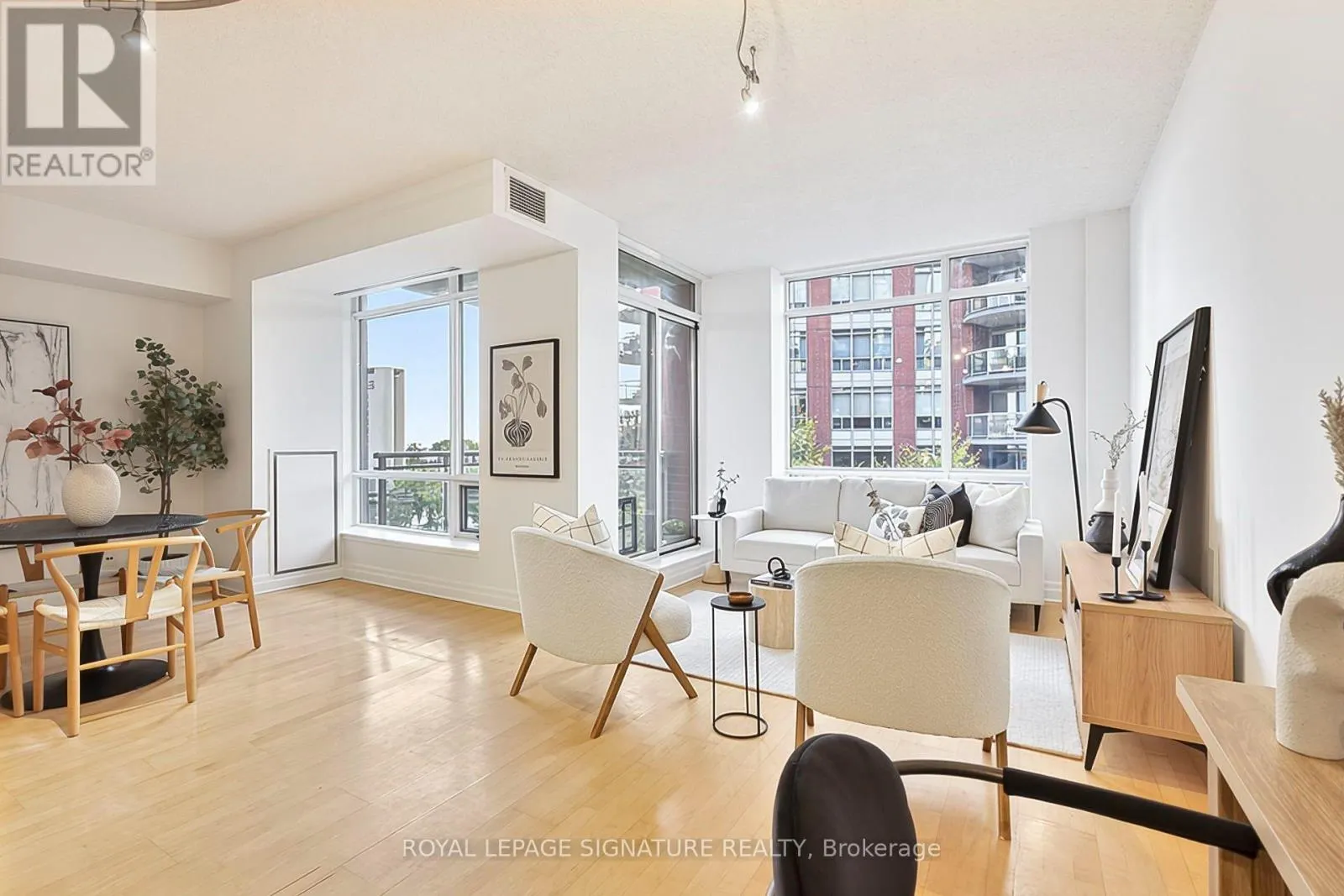 609W - 500 QUEENS QUAY W
