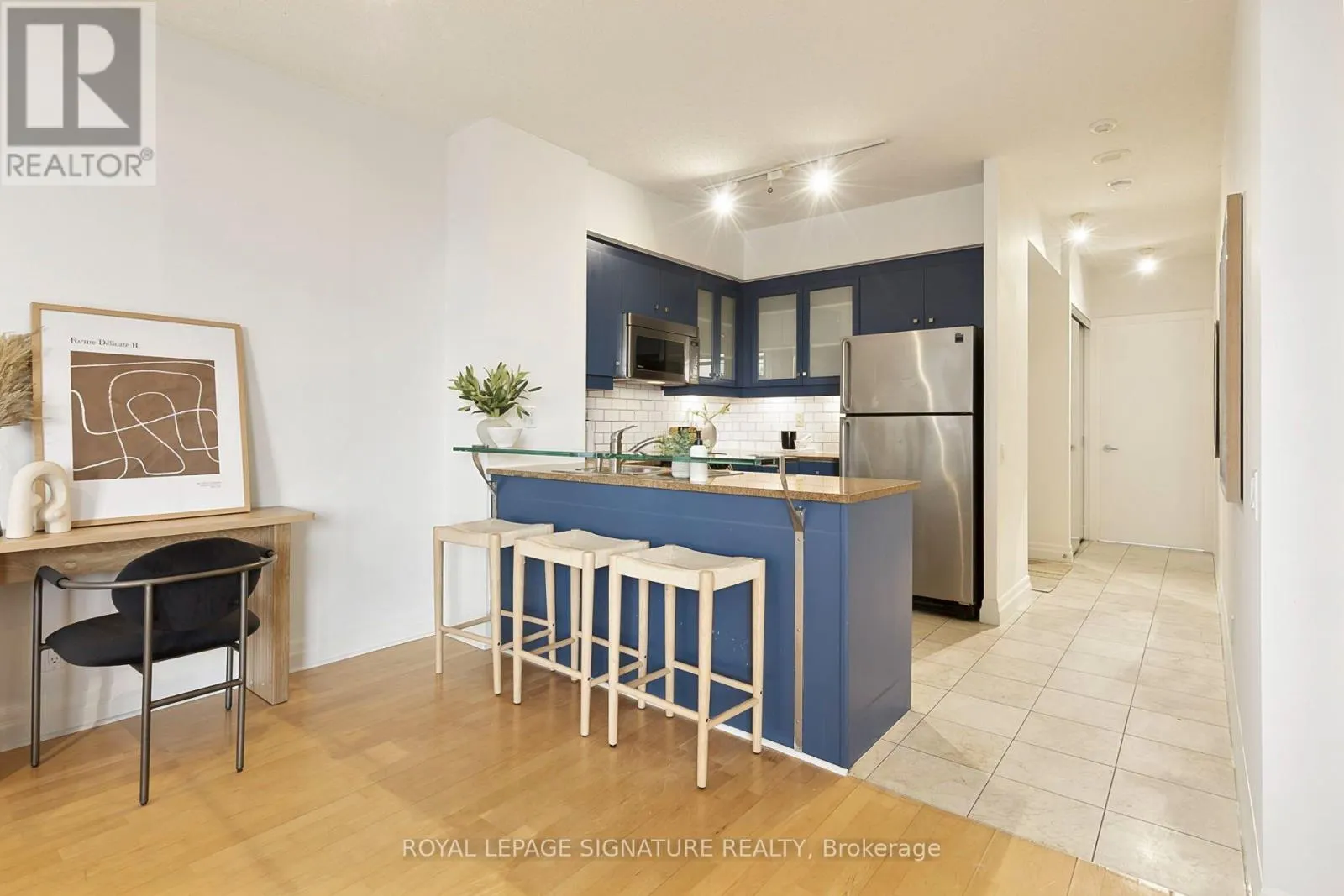 609W - 500 QUEENS QUAY W