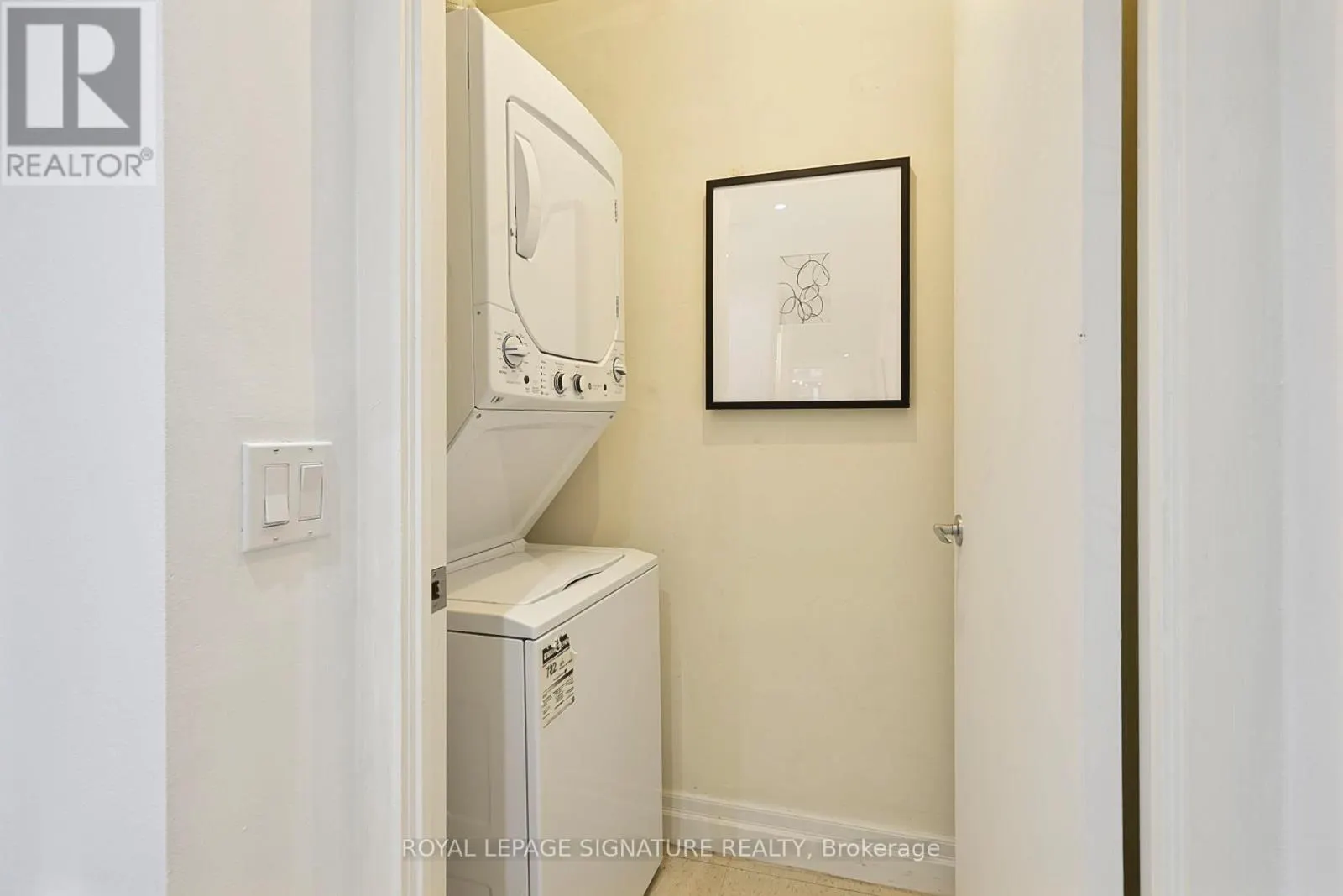 609W - 500 QUEENS QUAY W