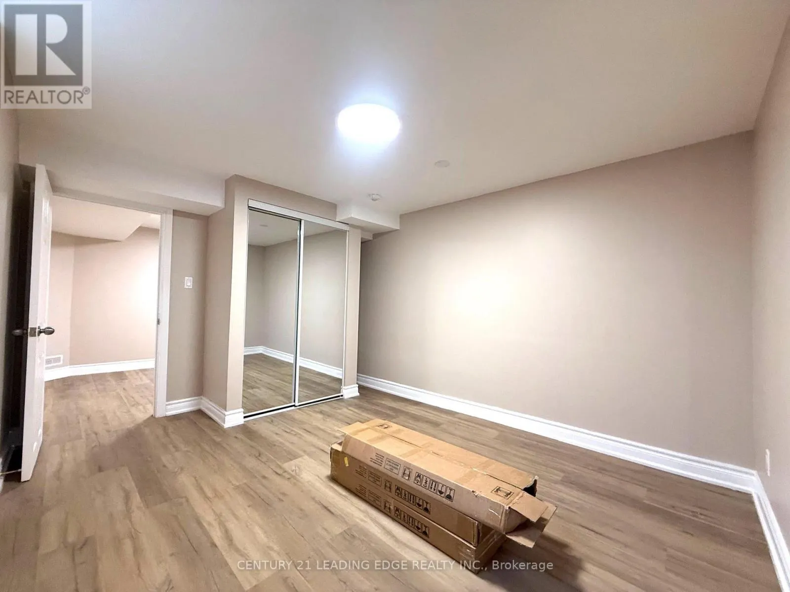 BASEMENT-B - 16 WYVERN ROAD