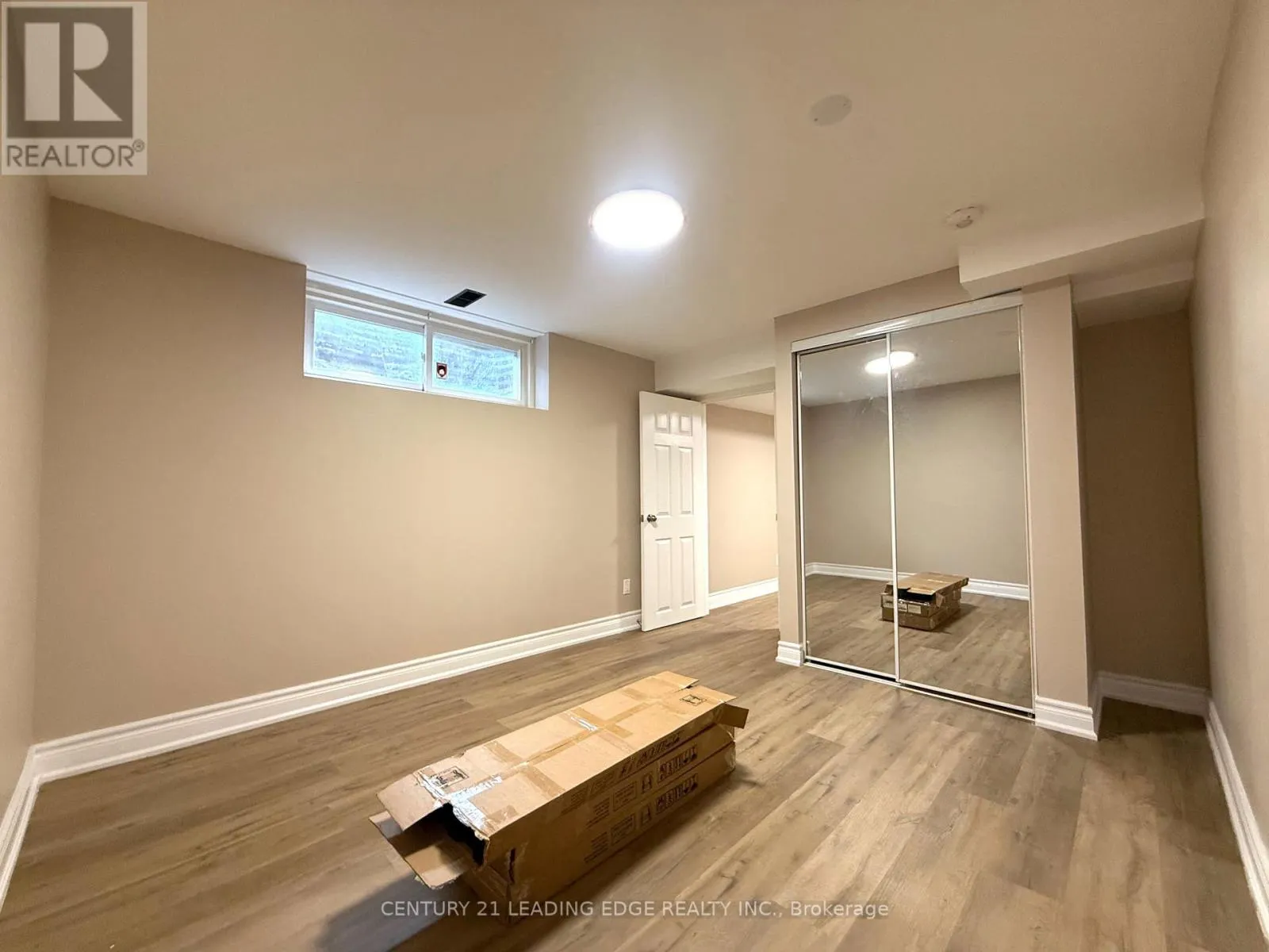 BASEMENT-B - 16 WYVERN ROAD