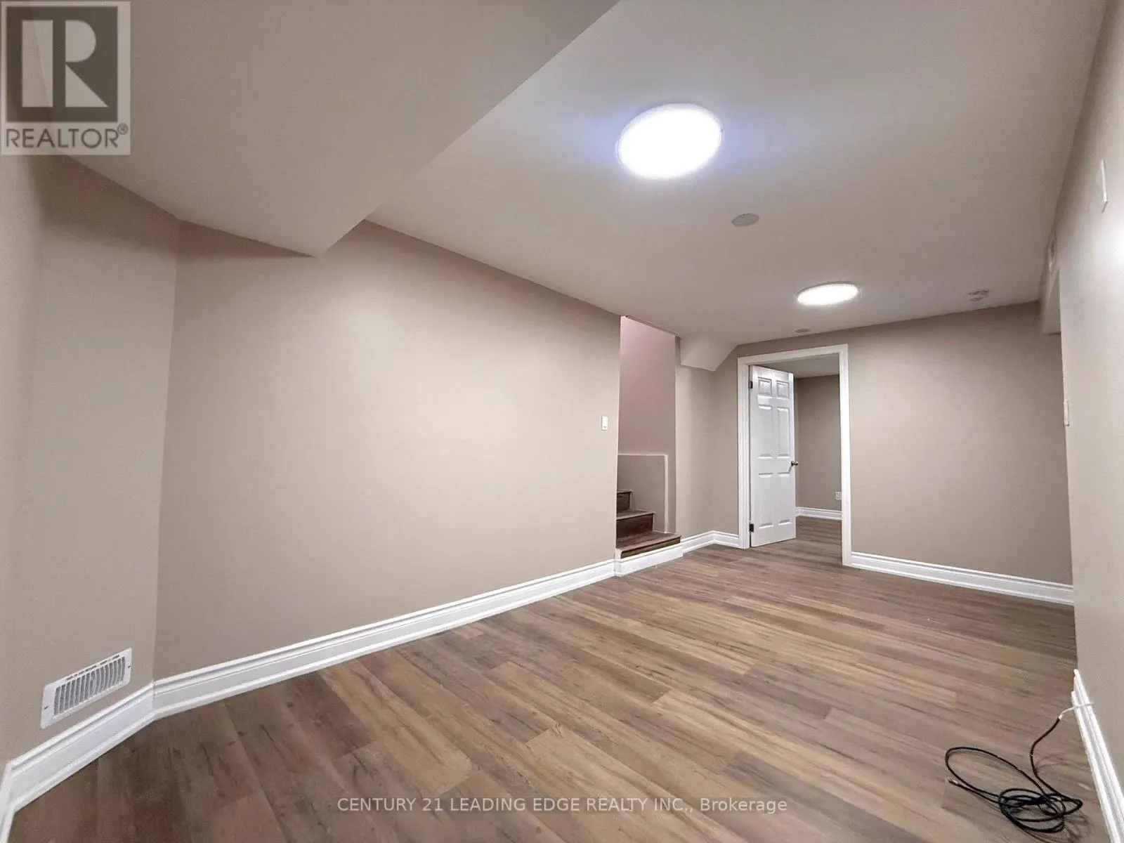 BASEMENT-B - 16 WYVERN ROAD