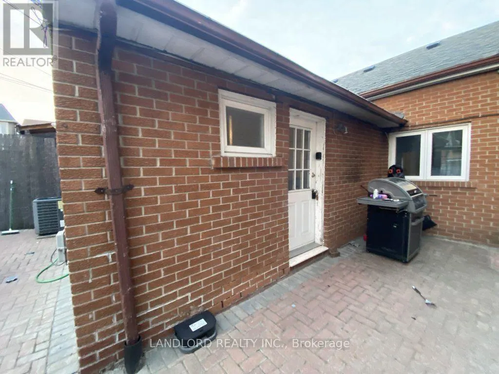 BSMT - 14 CLAREMONT STREET