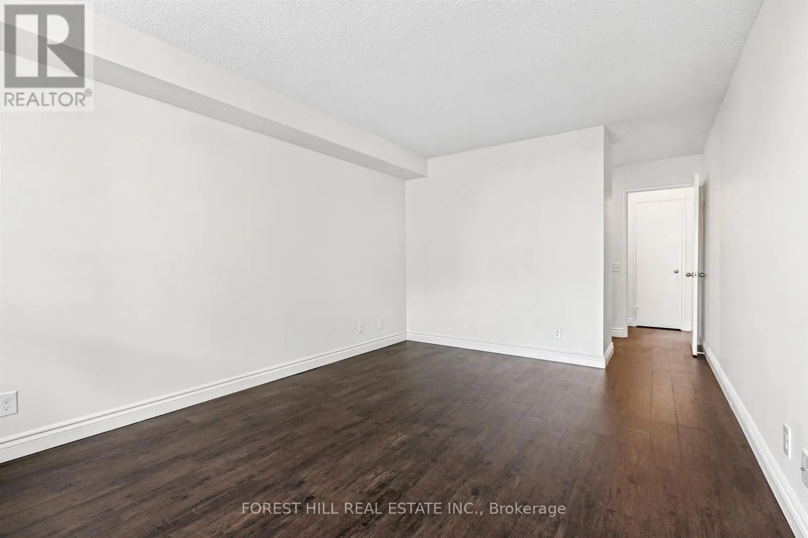 2604 - 100 UPPER MADISON AVENUE