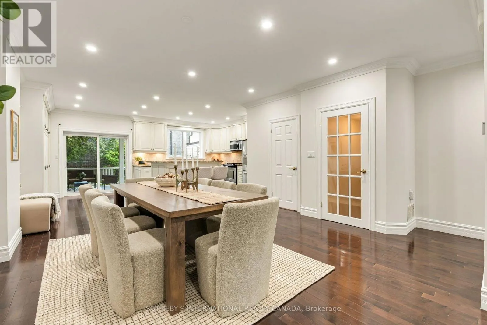 122 BRENTCLIFFE ROAD
