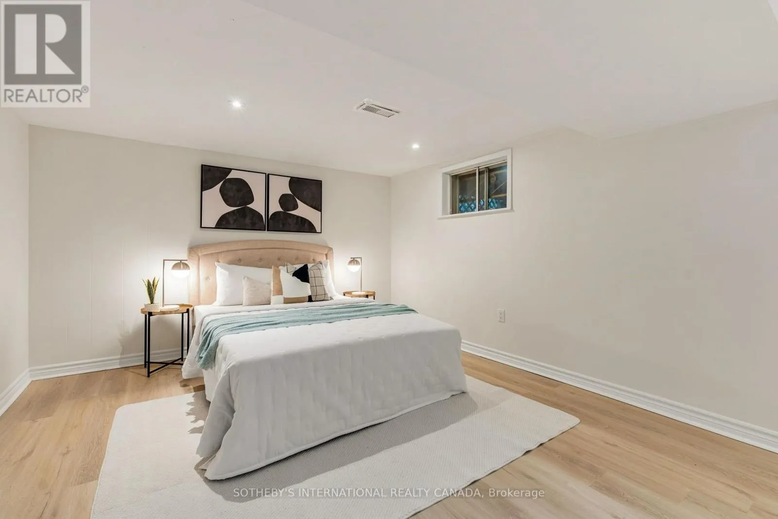 122 BRENTCLIFFE ROAD