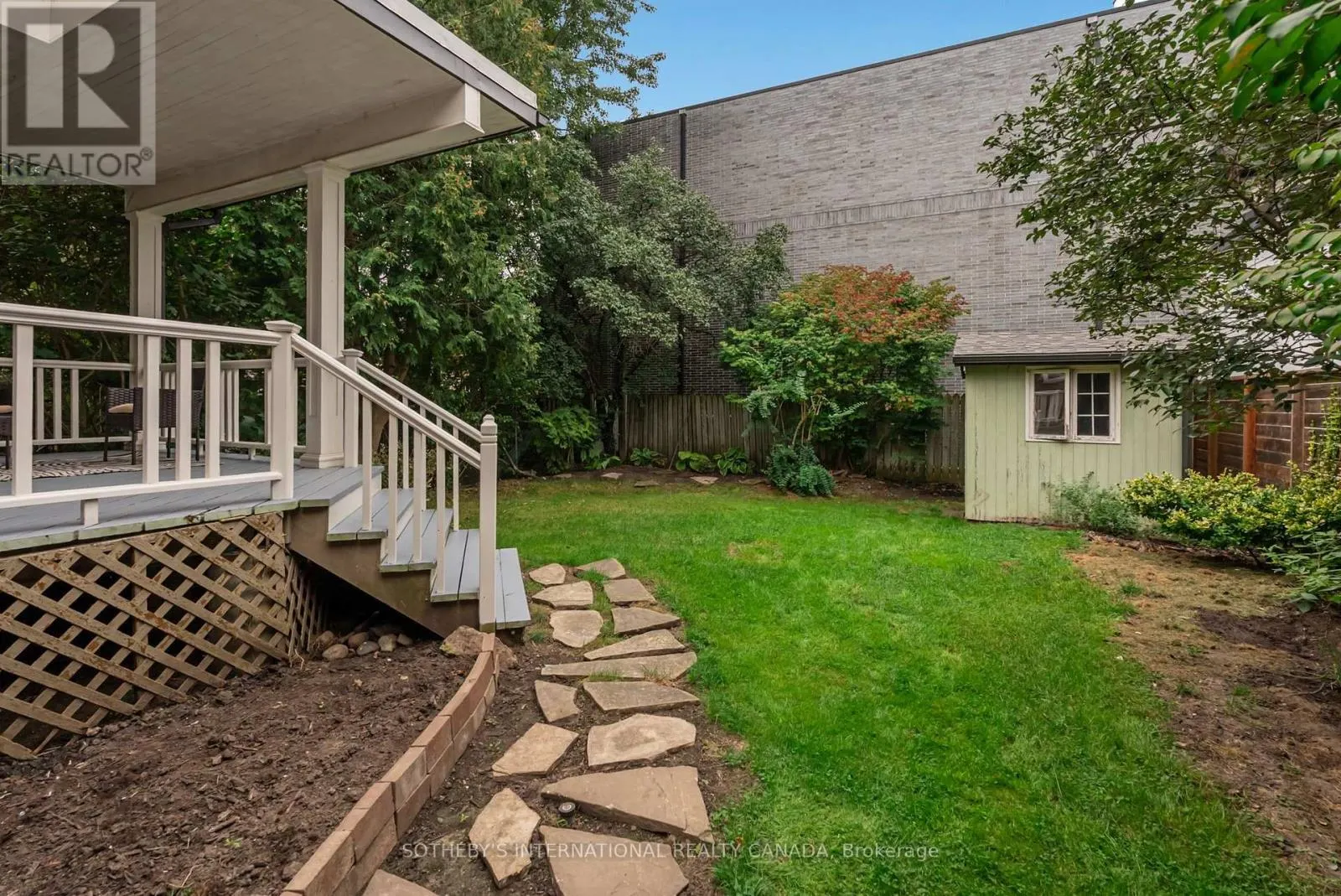 122 BRENTCLIFFE ROAD