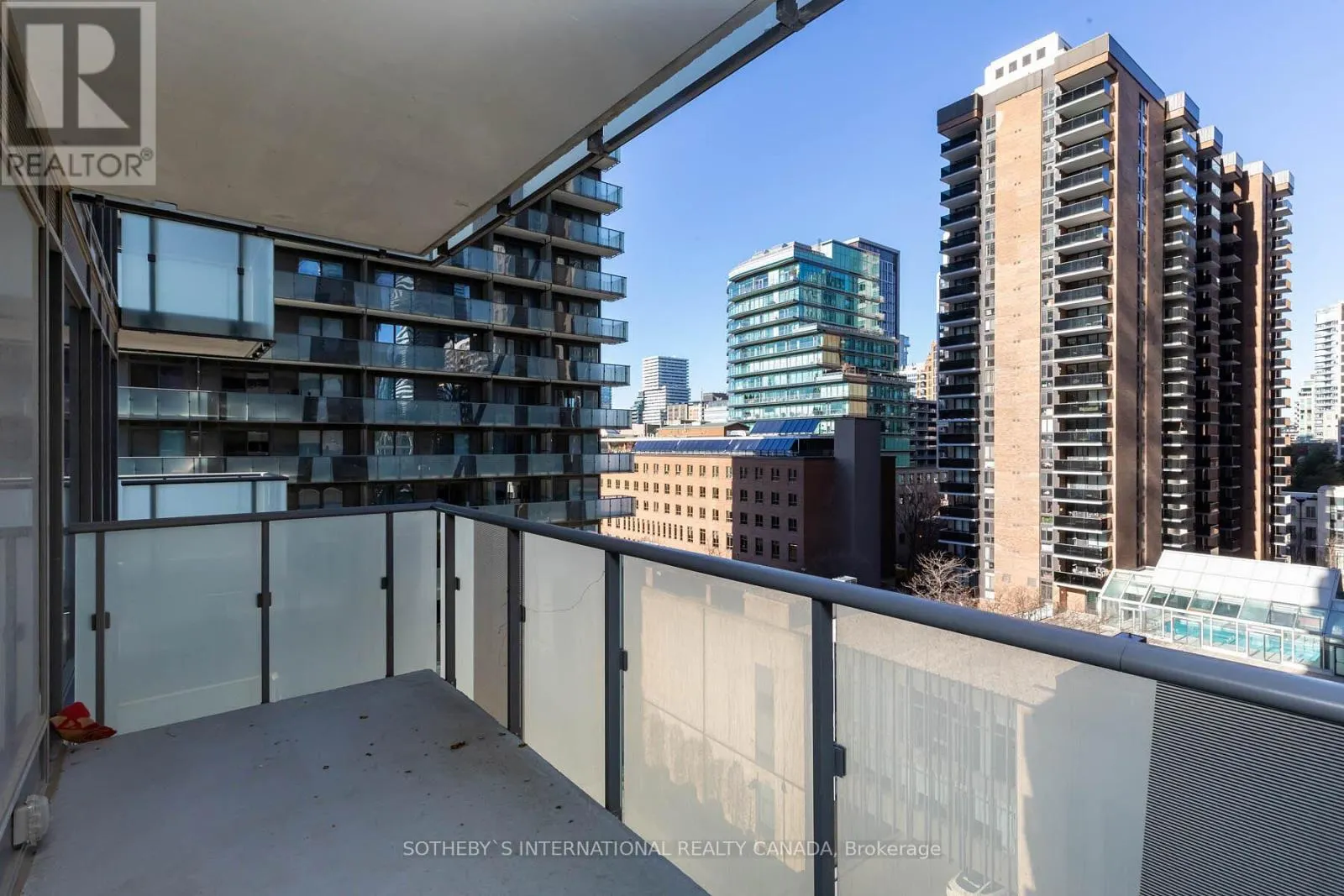 608 - 1080 BAY STREET