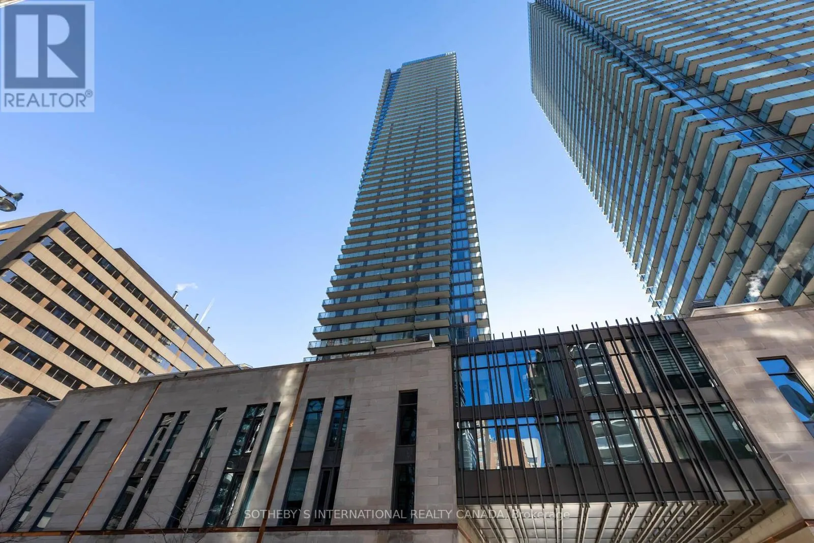 608 - 1080 BAY STREET