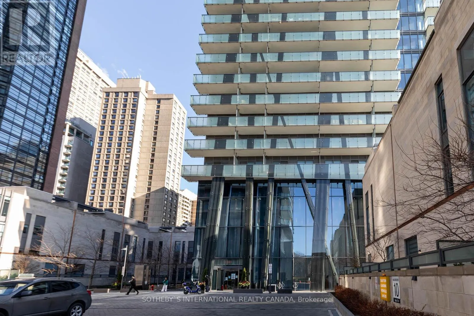 608 - 1080 BAY STREET