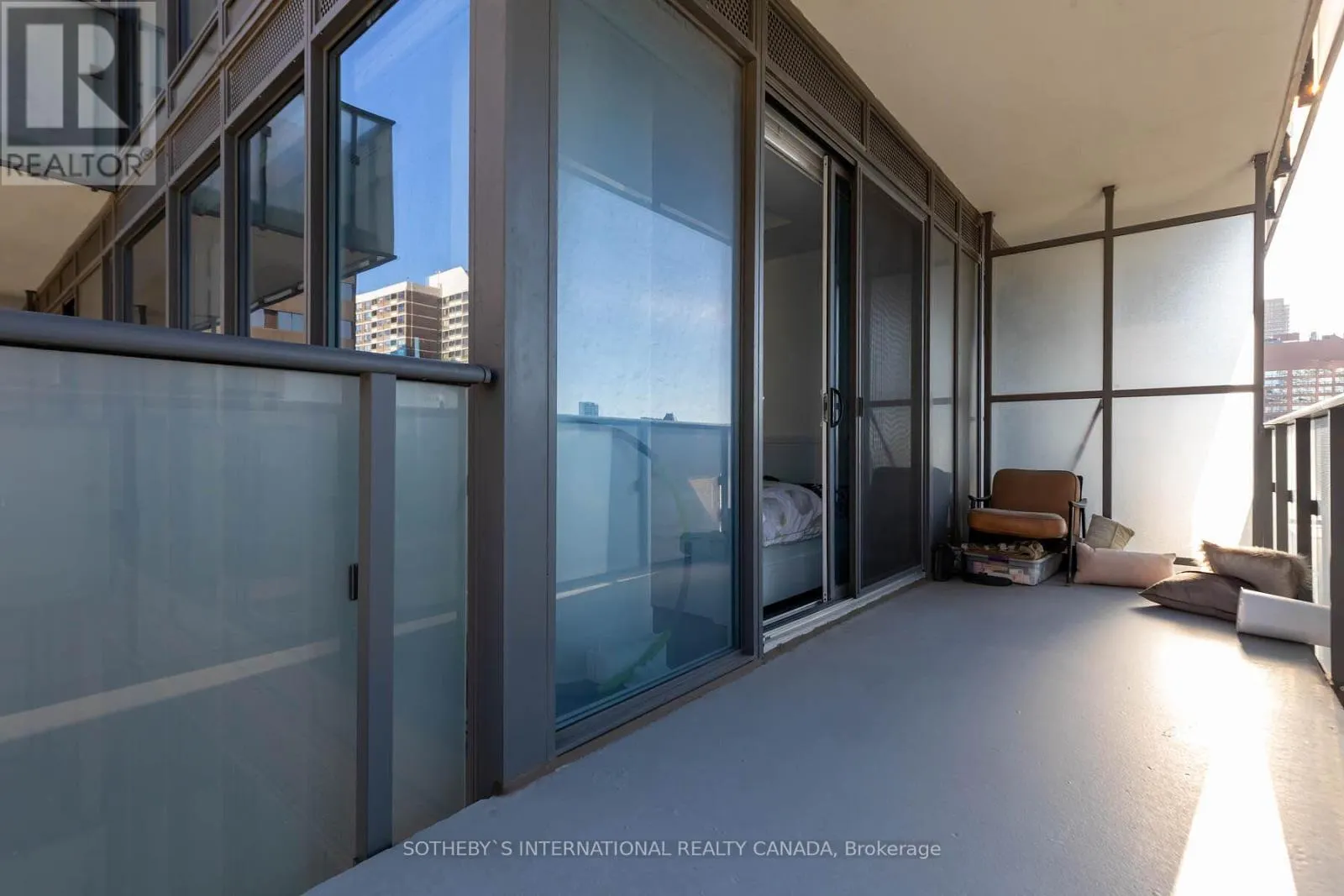 608 - 1080 BAY STREET