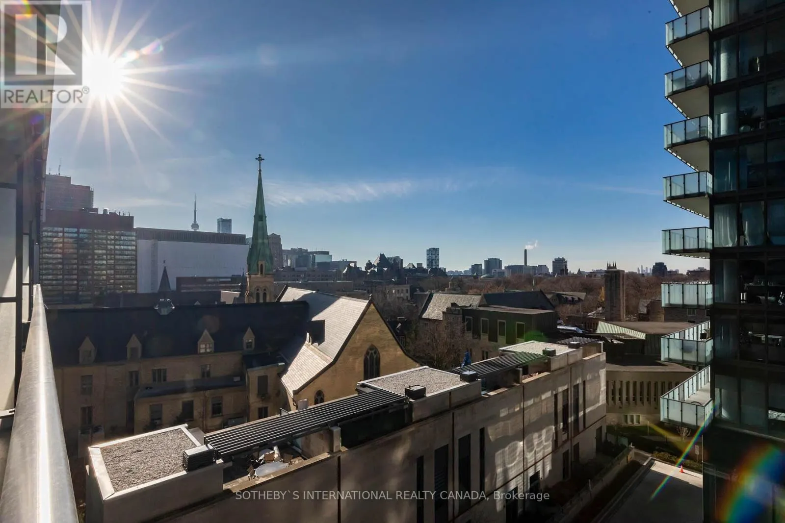 608 - 1080 BAY STREET