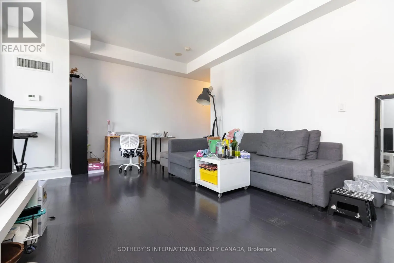 608 - 1080 BAY STREET