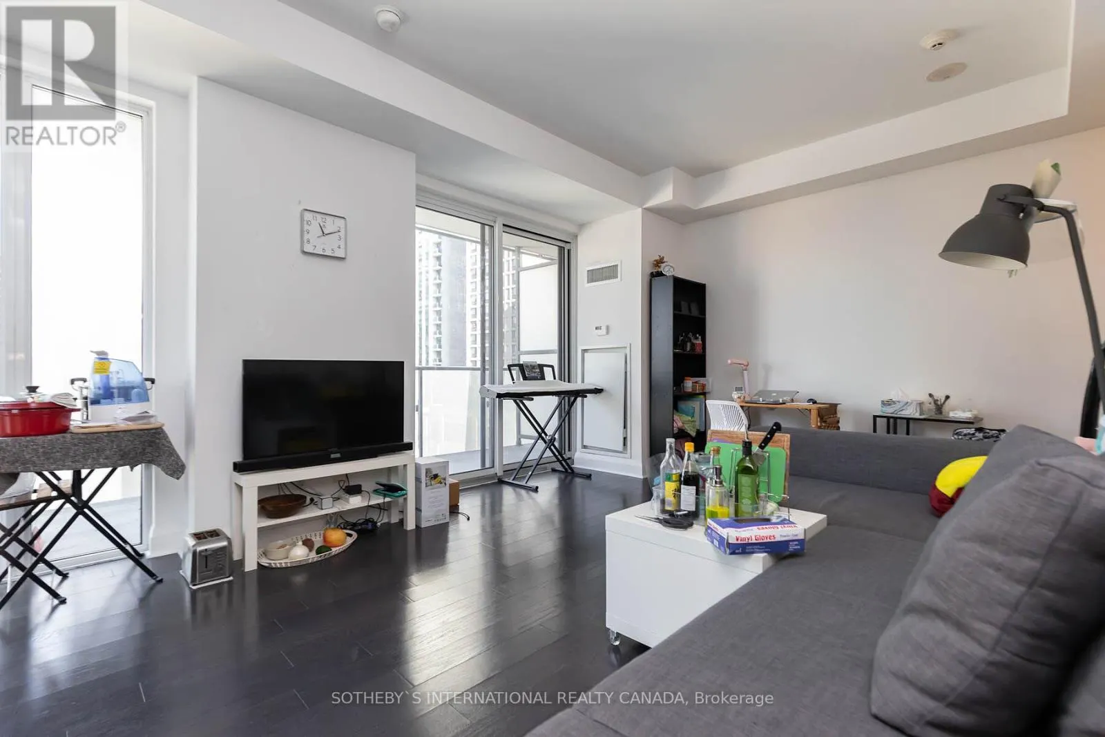 608 - 1080 BAY STREET