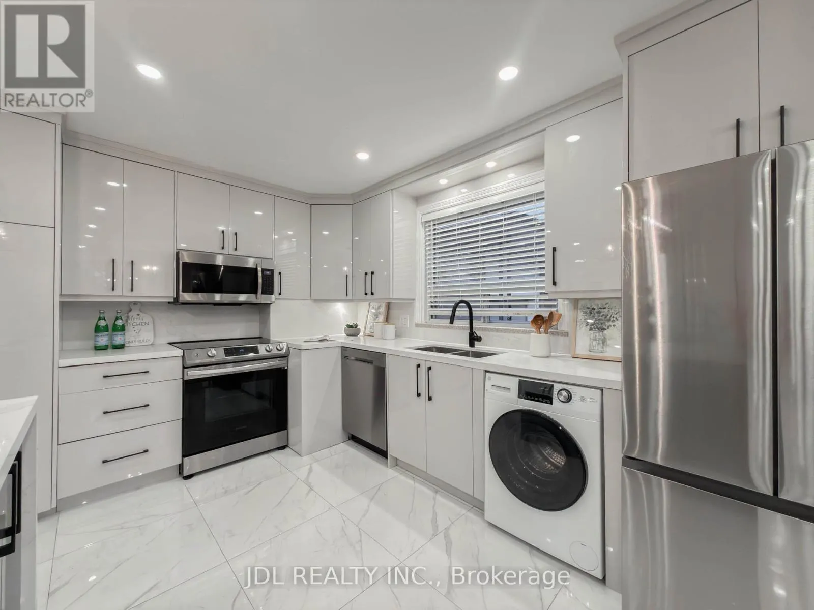 50 SILVERVIEW DRIVE