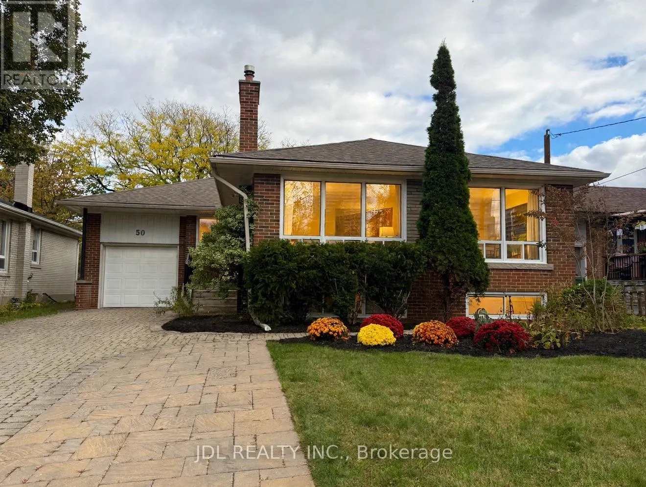 50 SILVERVIEW DRIVE