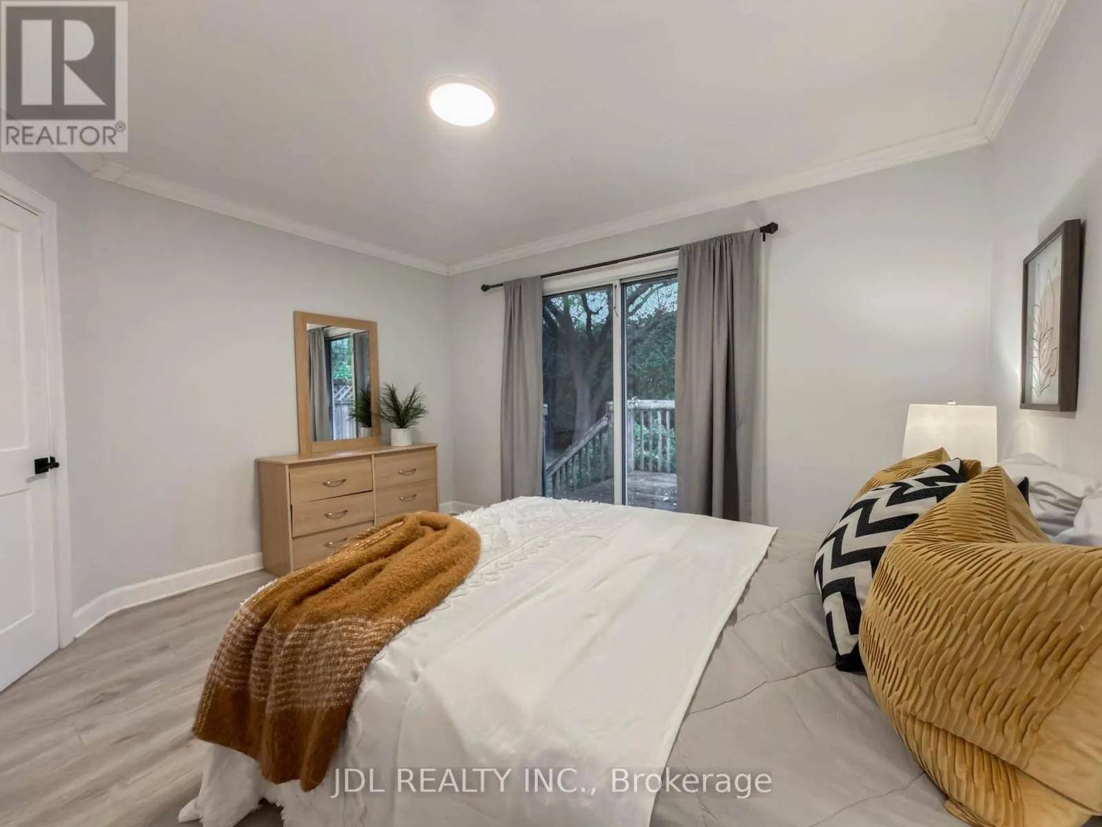 50 SILVERVIEW DRIVE