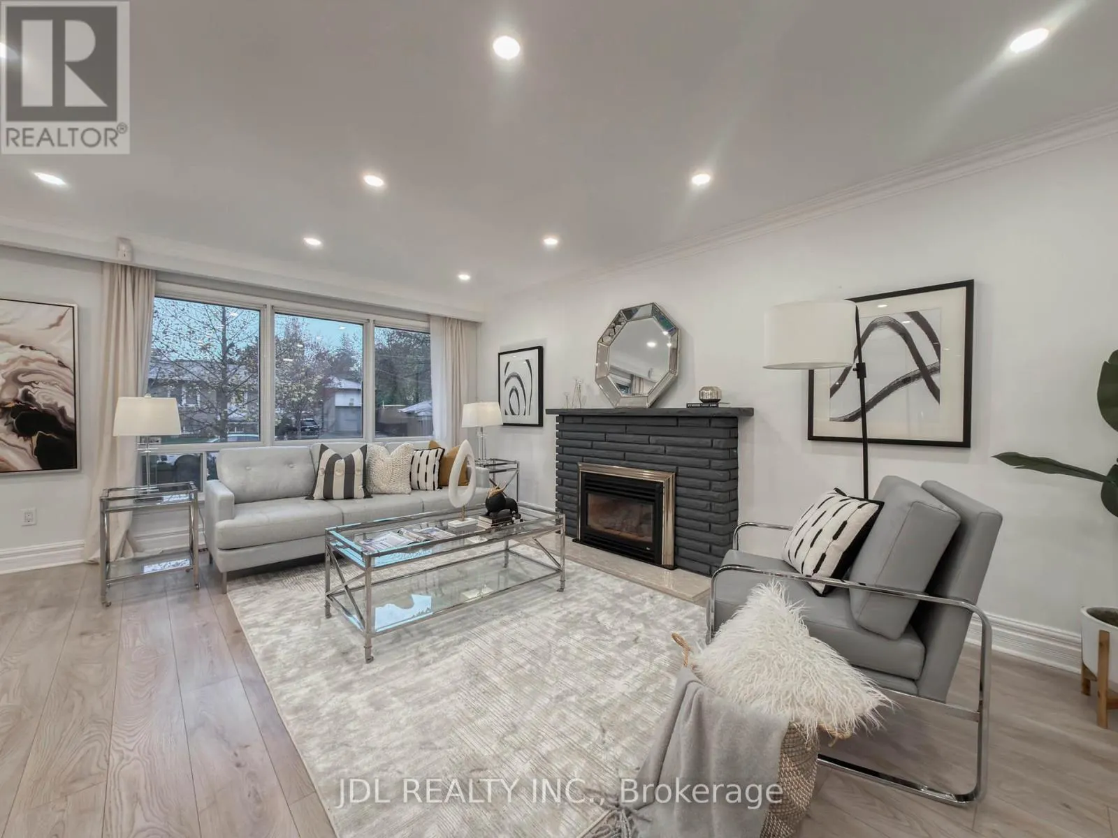 50 SILVERVIEW DRIVE