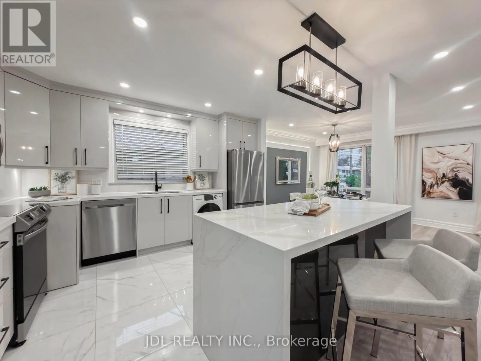 50 SILVERVIEW DRIVE
