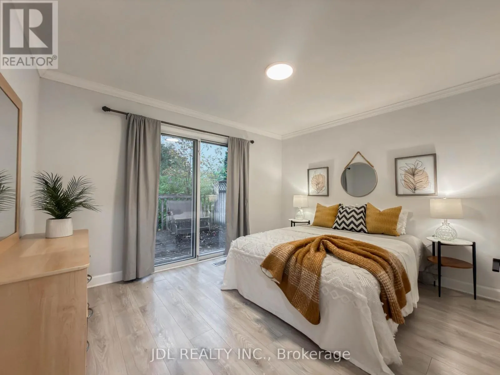 50 SILVERVIEW DRIVE