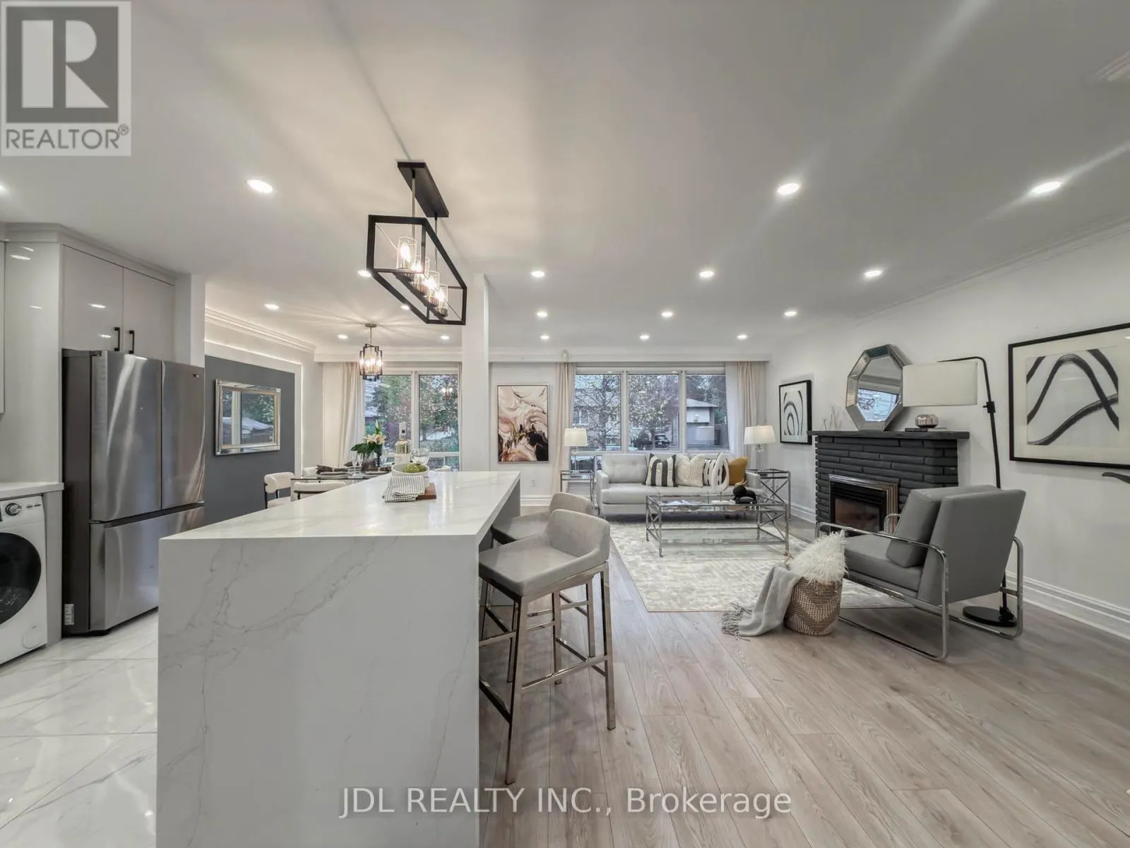 50 SILVERVIEW DRIVE