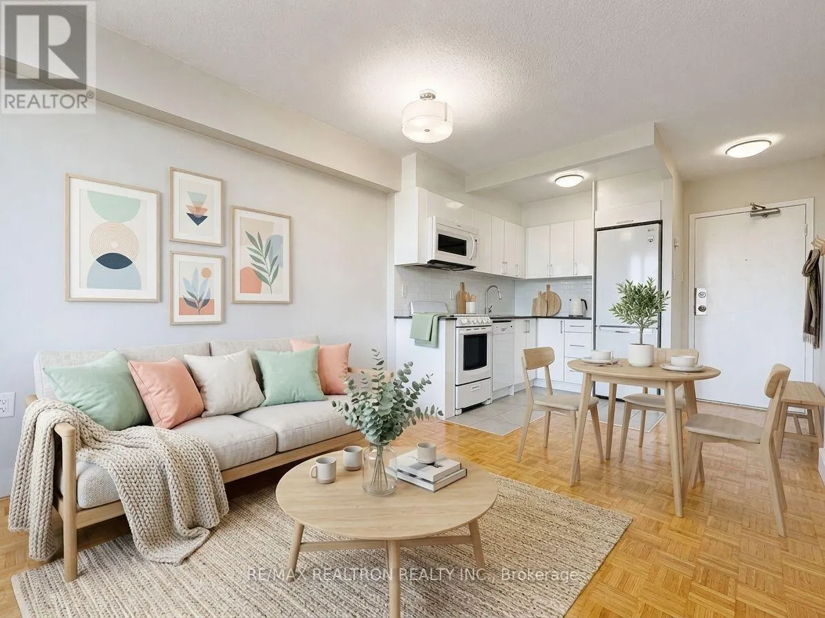907 - 1500 BATHURST STREET