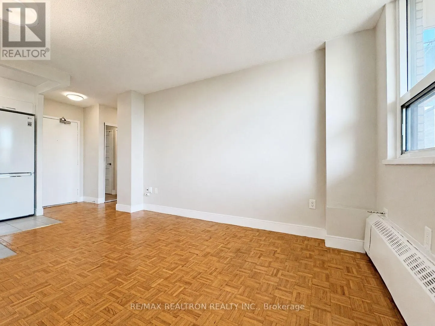 907 - 1500 BATHURST STREET