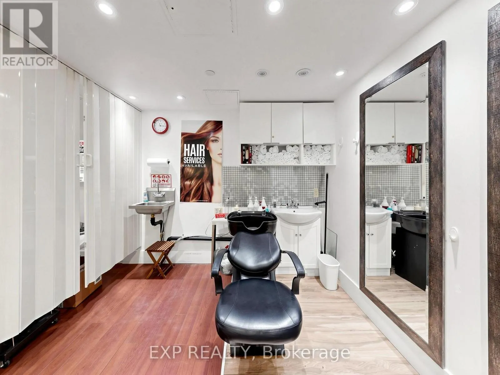 8 - 50 BLOOR STREET W