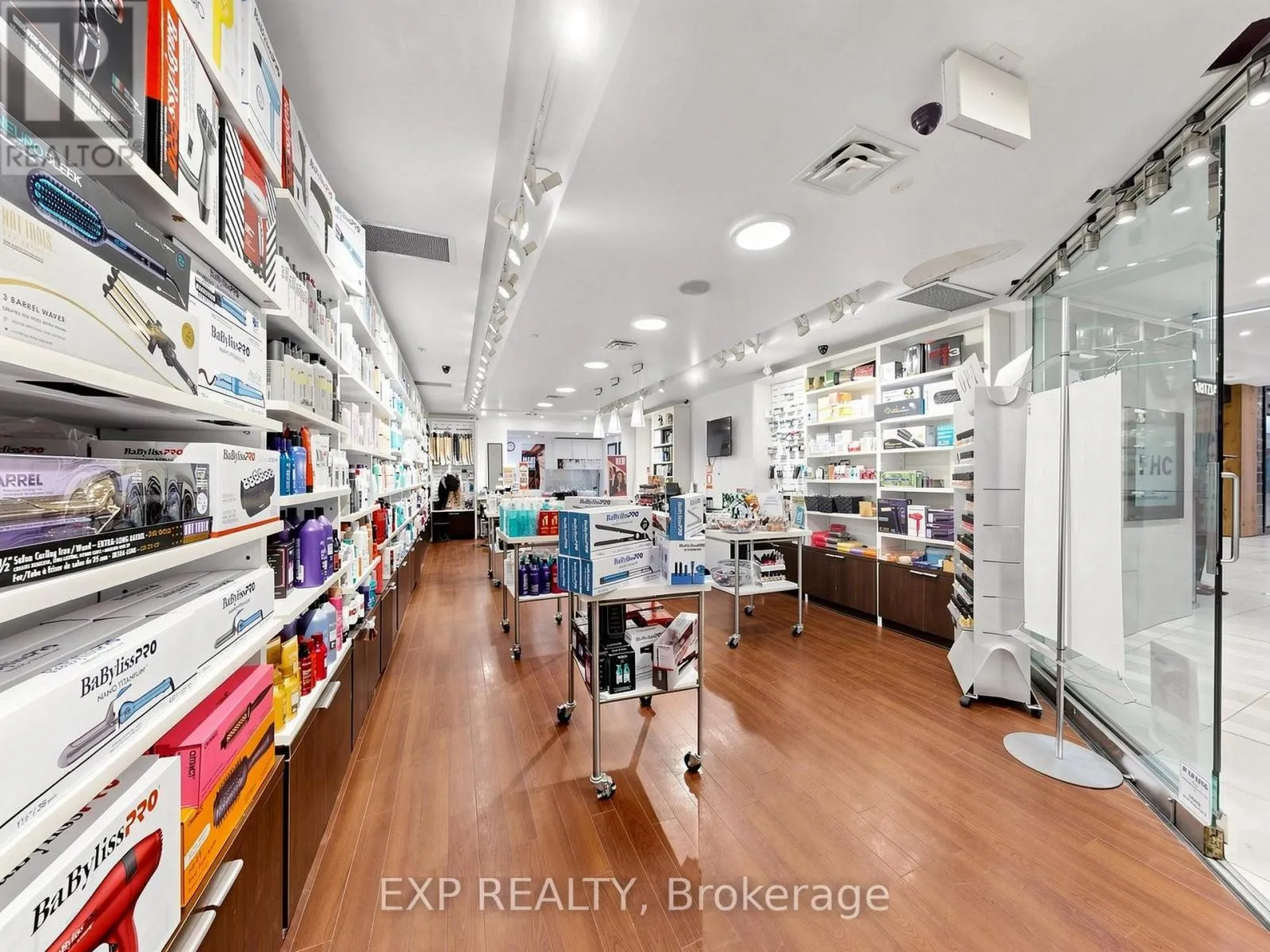 8 - 50 BLOOR STREET W