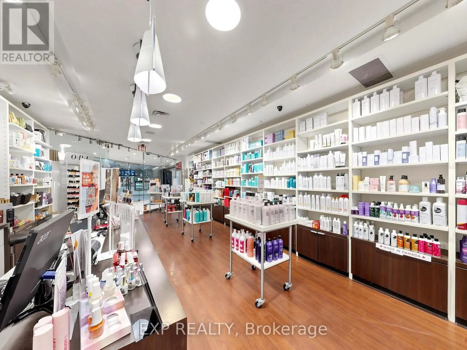 8 - 50 BLOOR STREET W