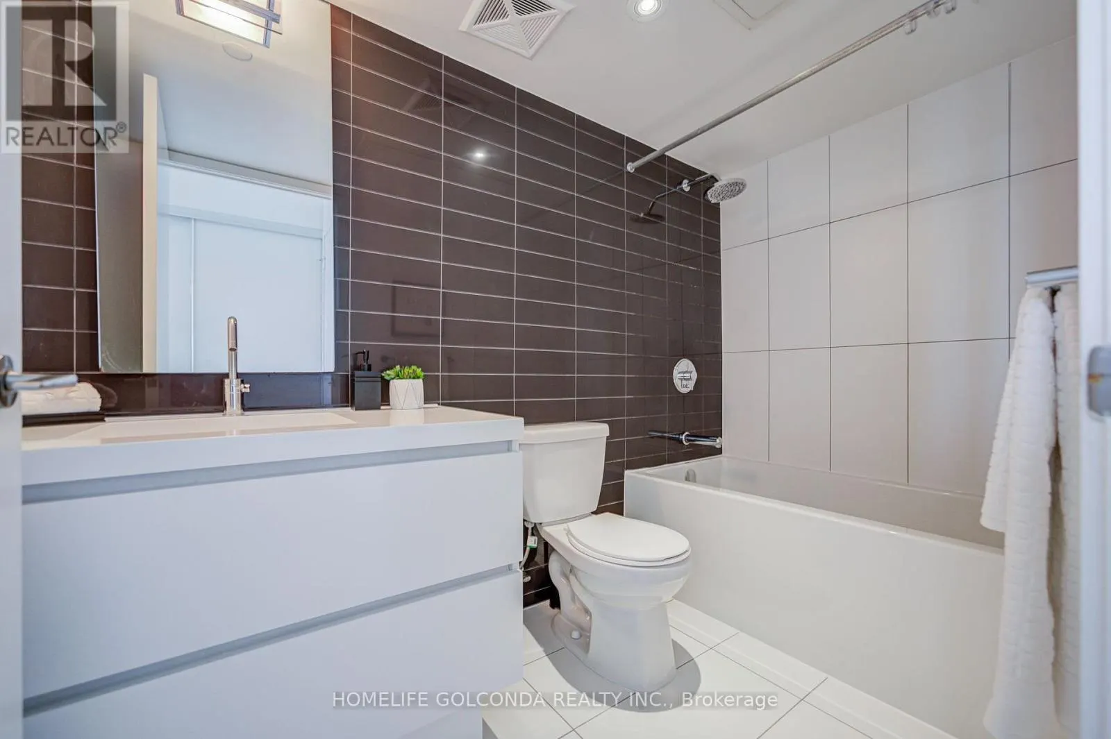 1512 - 85 QUEENS WHARF ROAD