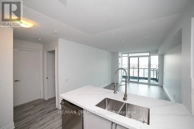 707 - 525 WILSON AVENUE