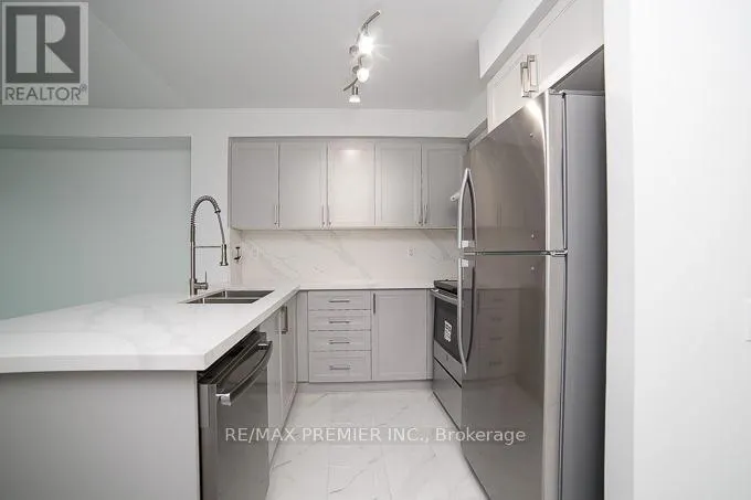 707 - 525 WILSON AVENUE