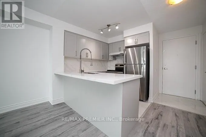 707 - 525 WILSON AVENUE