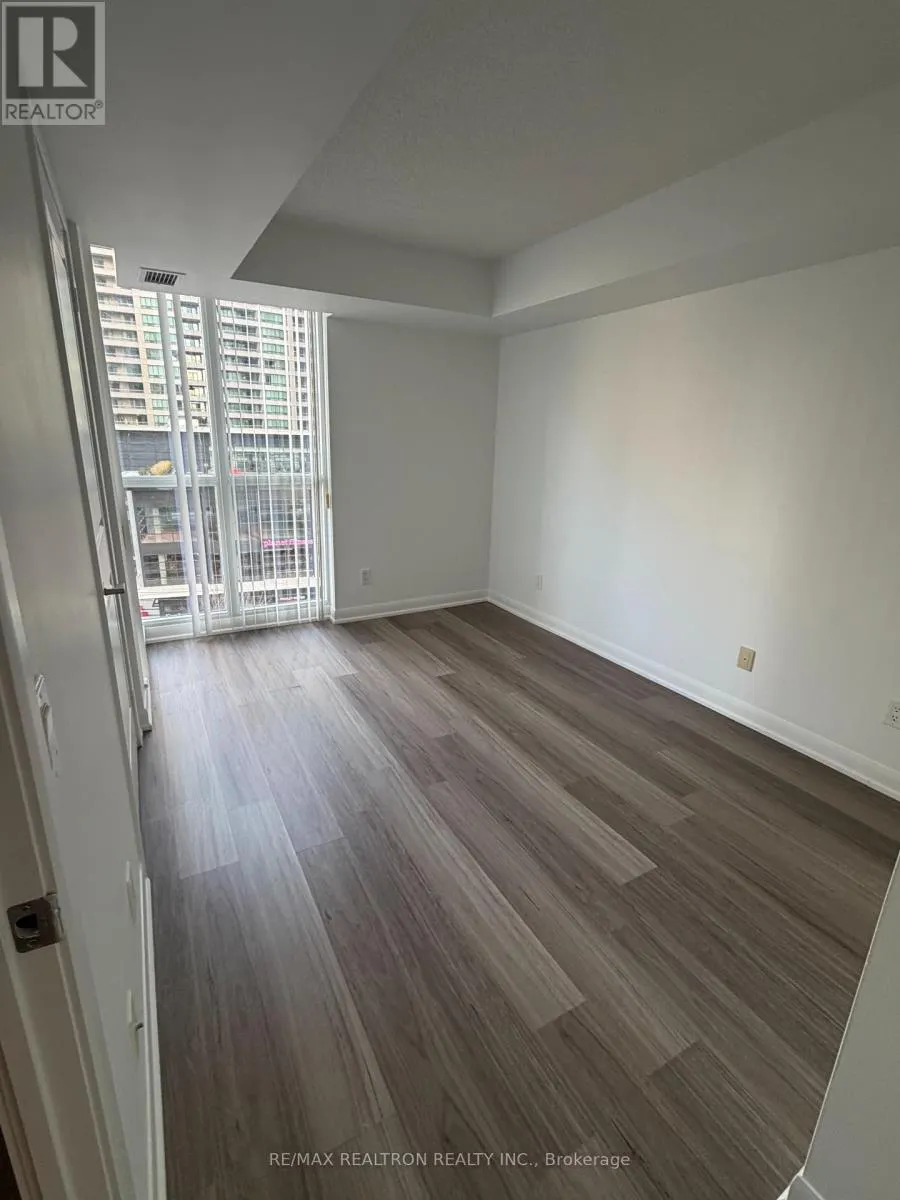 909 - 4968 YONGE STREET