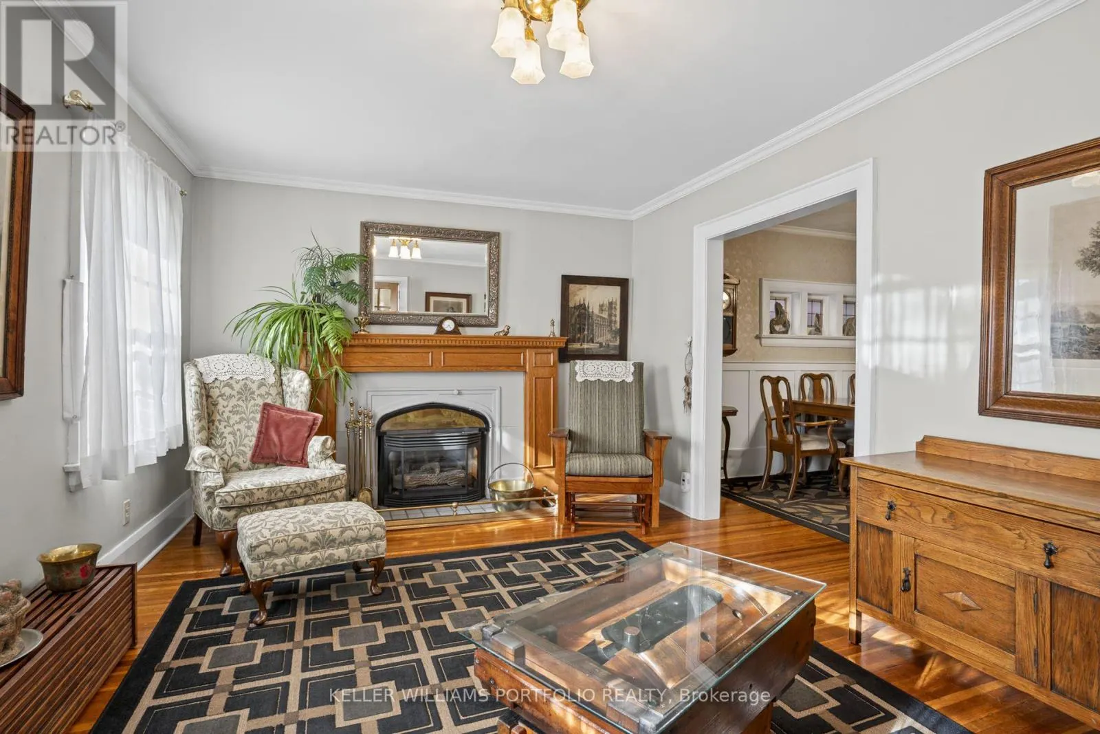 118 WANLESS AVENUE