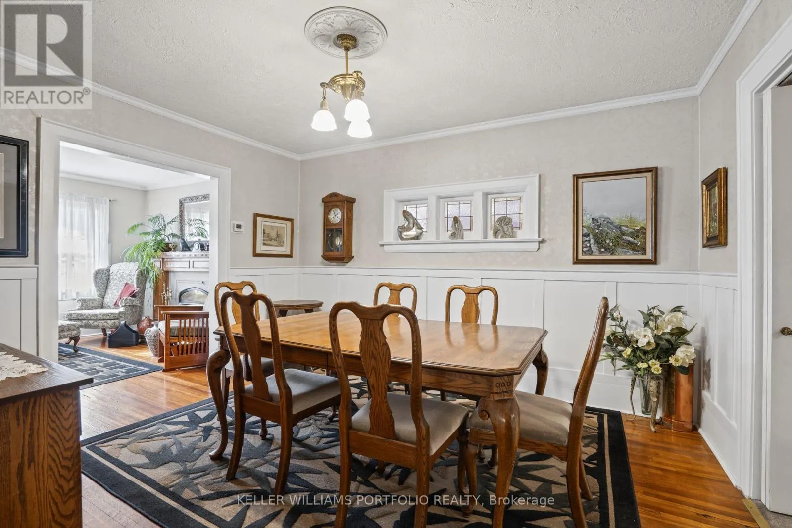 118 WANLESS AVENUE
