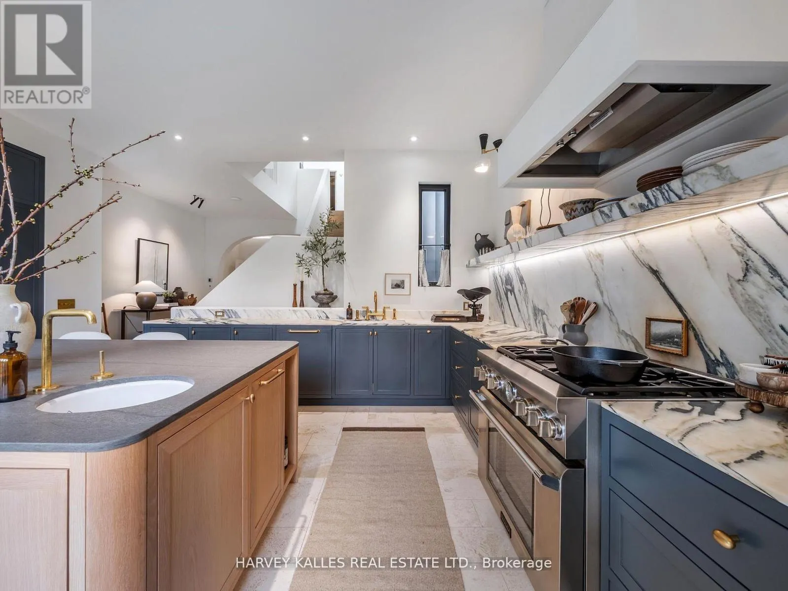 239 BORDEN STREET